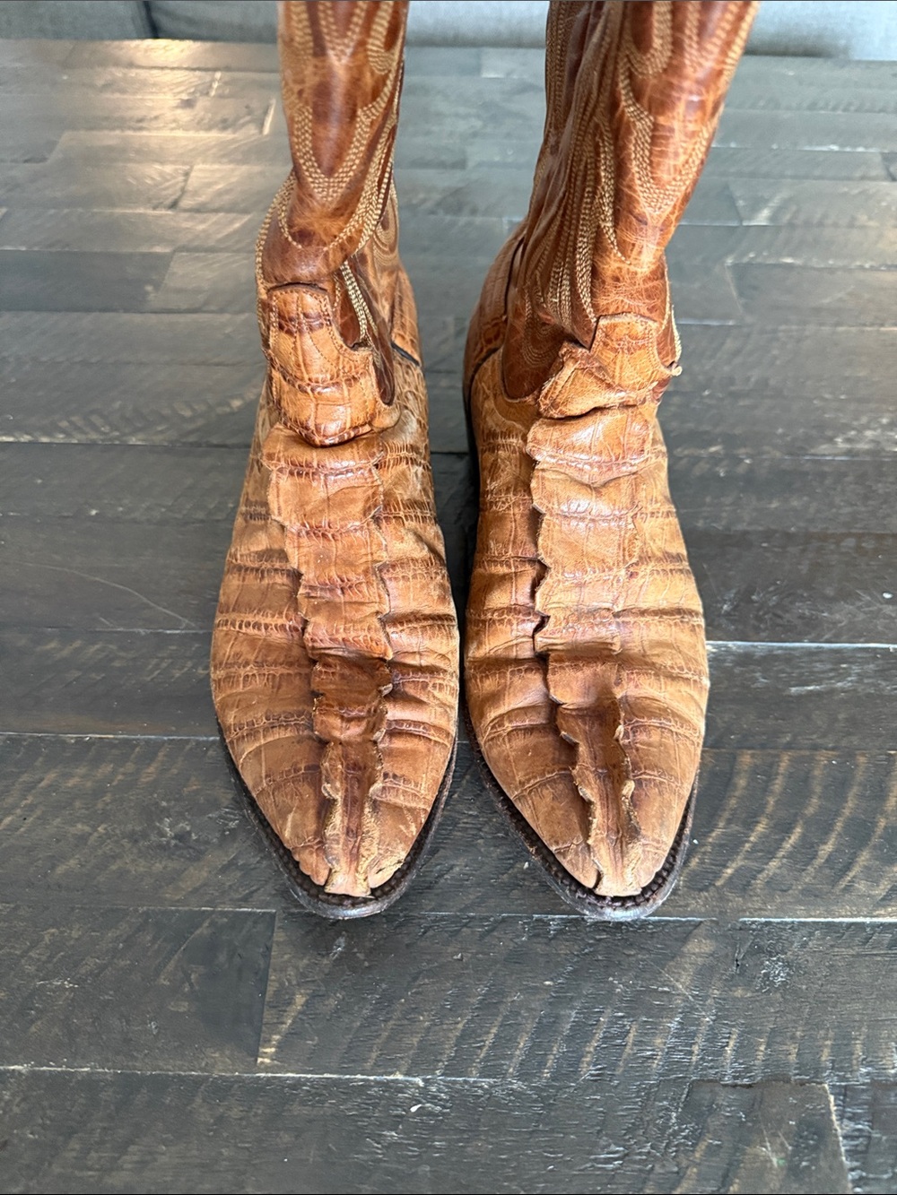Vintage Durango Brown Alligator Caiman Print Western Cowboy Boots - Picture 2 of 9